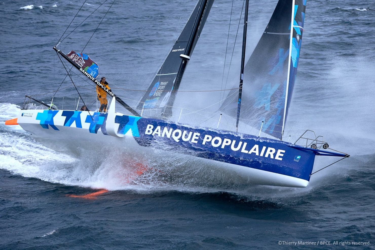 course-au-large-imoca-banque-populaire-thierry-martinez-365